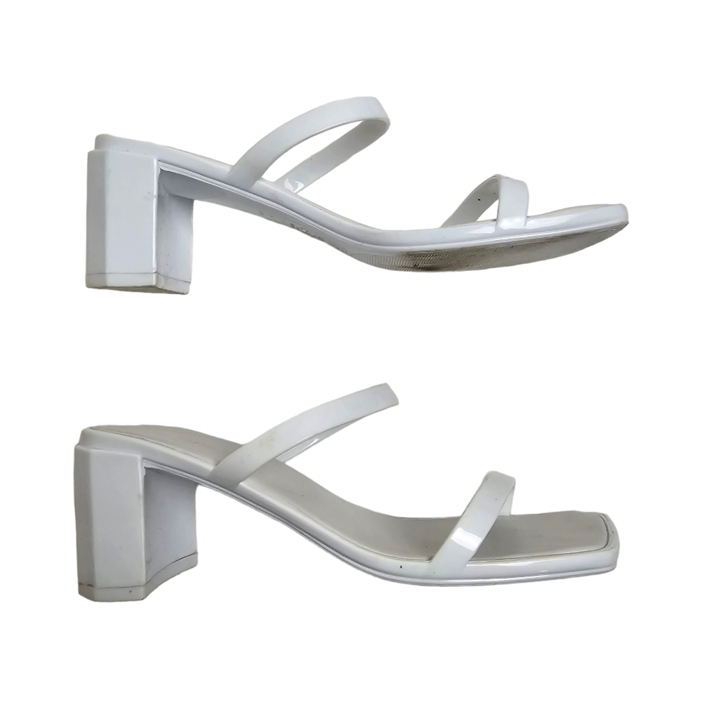 Jeffrey Campbell White Strappy Chunky Block Low Heel Size 7 - Picture 4 of 9